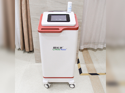 低频脉冲治疗仪